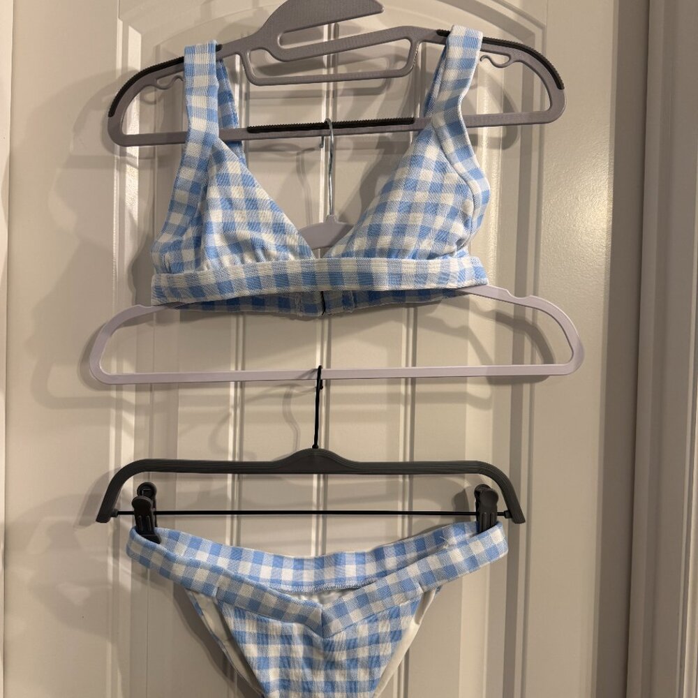 Frankie’s Bikini